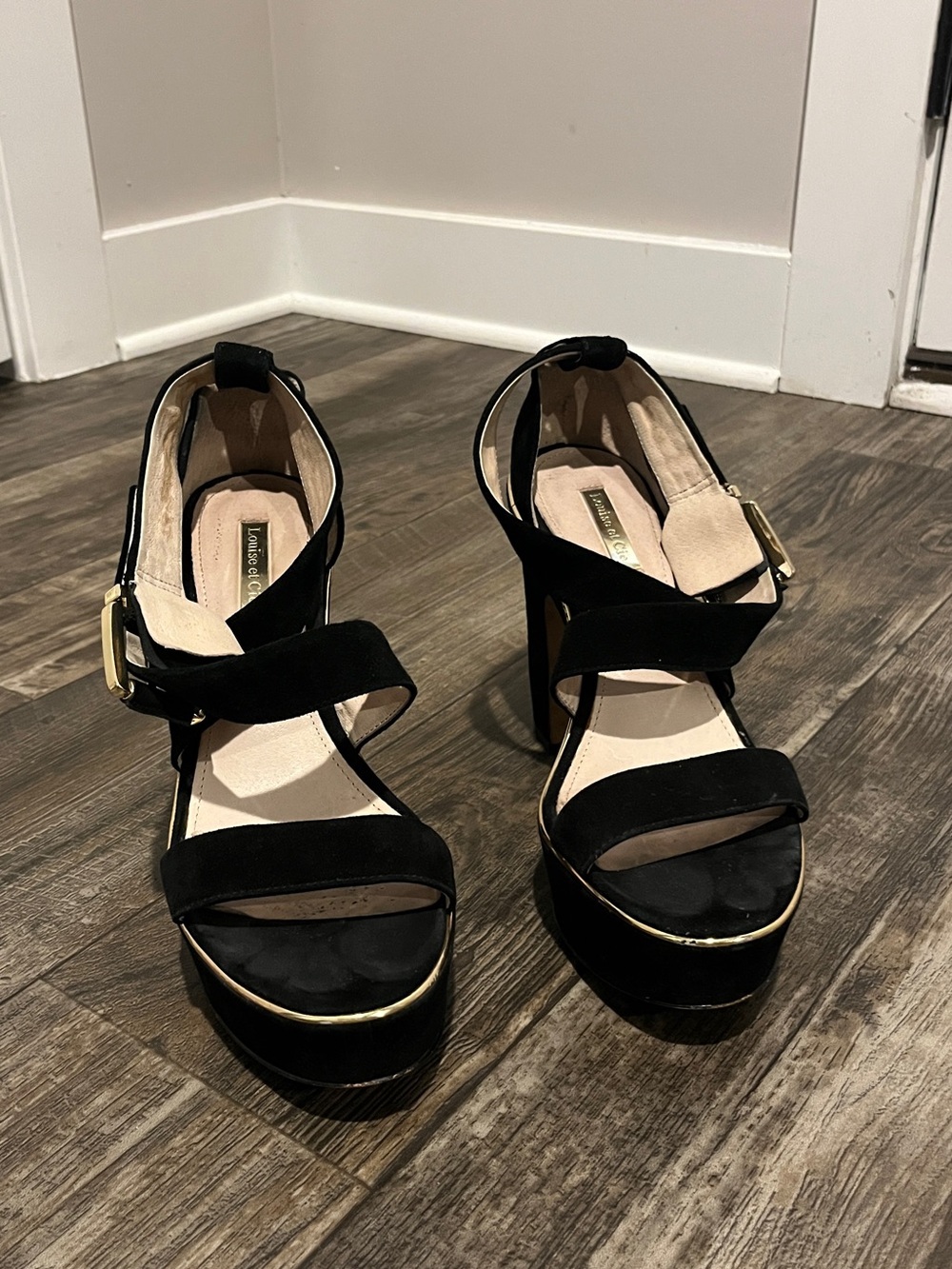 Louise et Ci Black Platform Strappy Heels - Women's Dress Sandals